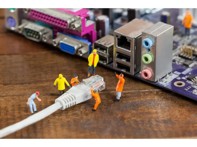 איזה כבלי תקשורת הכי מתאימים לבית ולעסק?